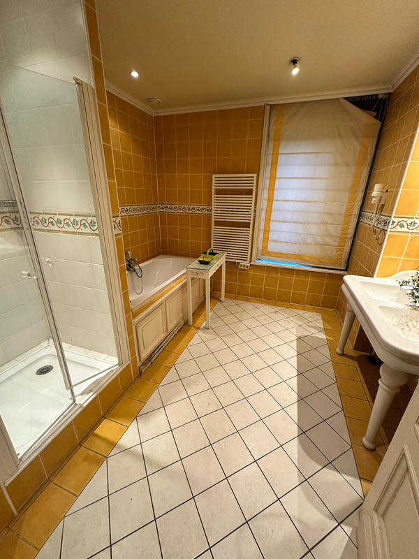 Local d'activités - 500 m²