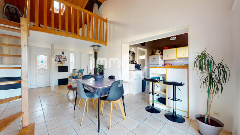 Maison - 100 m² - 4 pièces