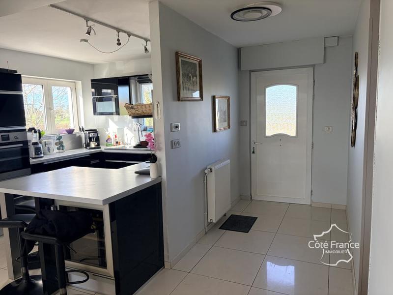 Maison - 143 m² - 6 pièces