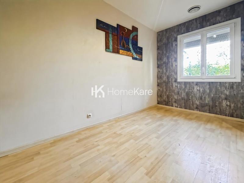 Maison - 115 m² - 6 pièces