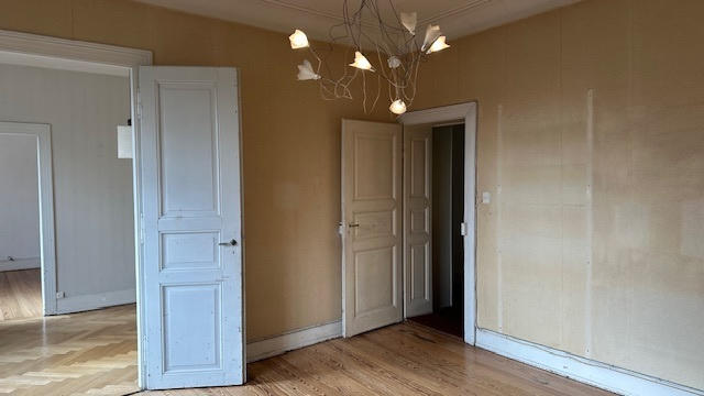 Appartement - 105 m² - 4 pièces