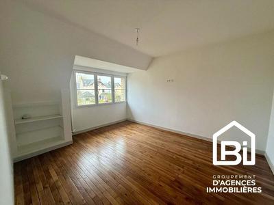 Maison en pierre - 100 m² - 4 pièces