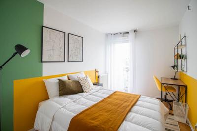 Chambre - 12 m² - 4 pièces