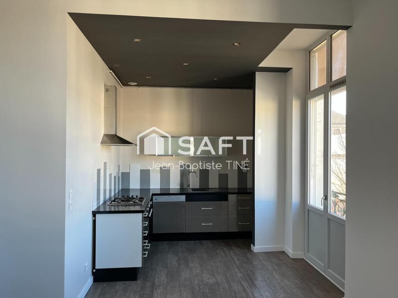 Appartement - 82 m² - 3 pièces