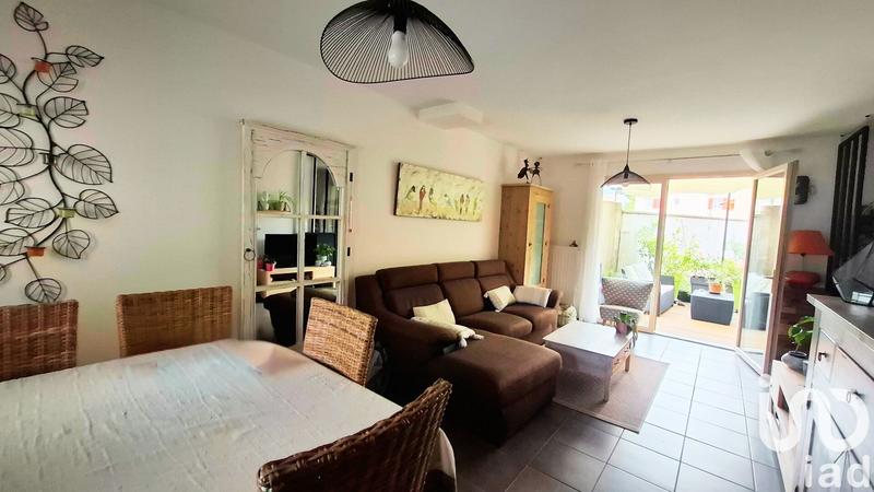 Maison - 90 m² - 5 pièces