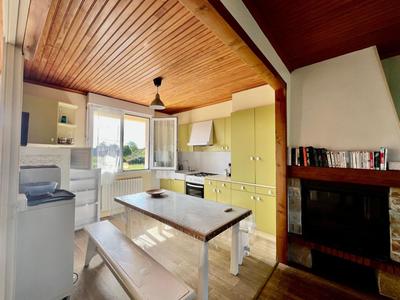 Maison - 100 m² - 5 pièces