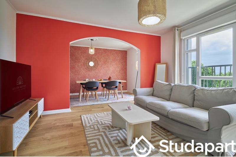 Chambre - 10 m² - 1 pièce