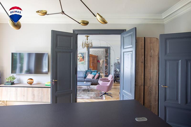 Appartement bourgeois - 149 m² - 5 pièces