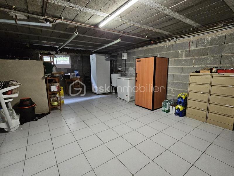 Maison traditionnelle - 137 m² - 6 pièces