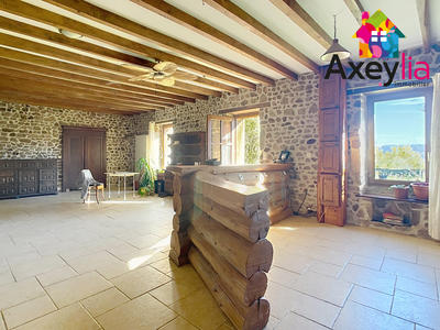 Maison - 160 m² - 6 pièces