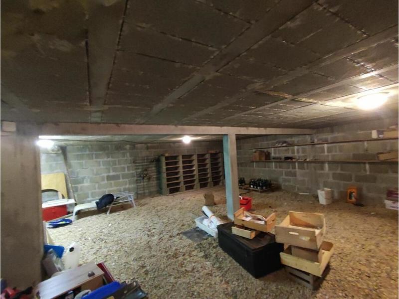 Pavillon - 186 m² - 8 pièces