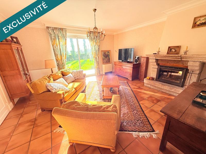 Maison - 195 m² - 7 pièces