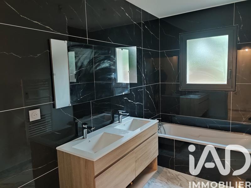 Maison - 147 m² - 4 pièces