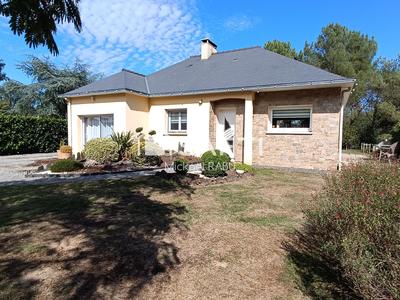 Maison - 113 m² - 4 pièces