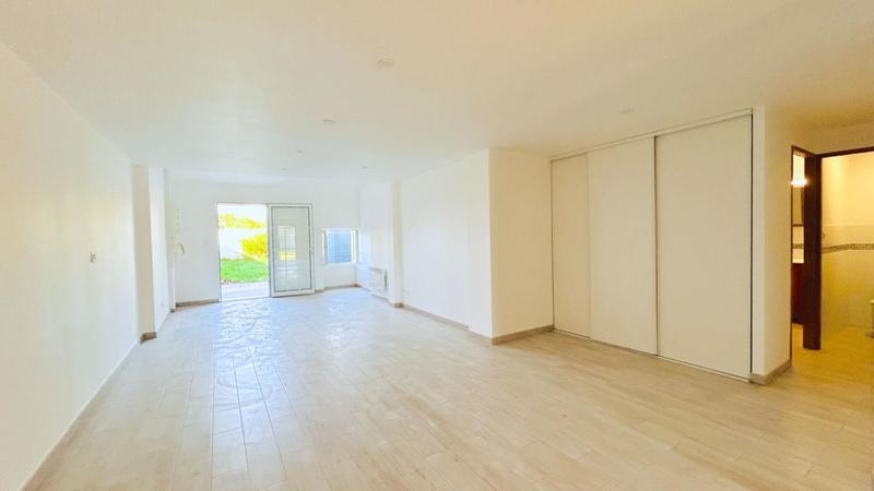 Maison en pierre - 120 m² - 4 pièces