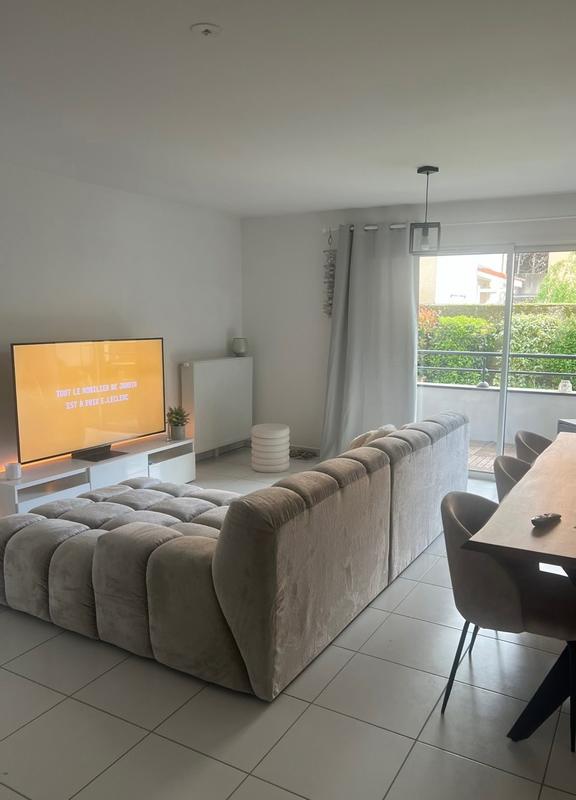 Appartement - 77 m² - 3 pièces