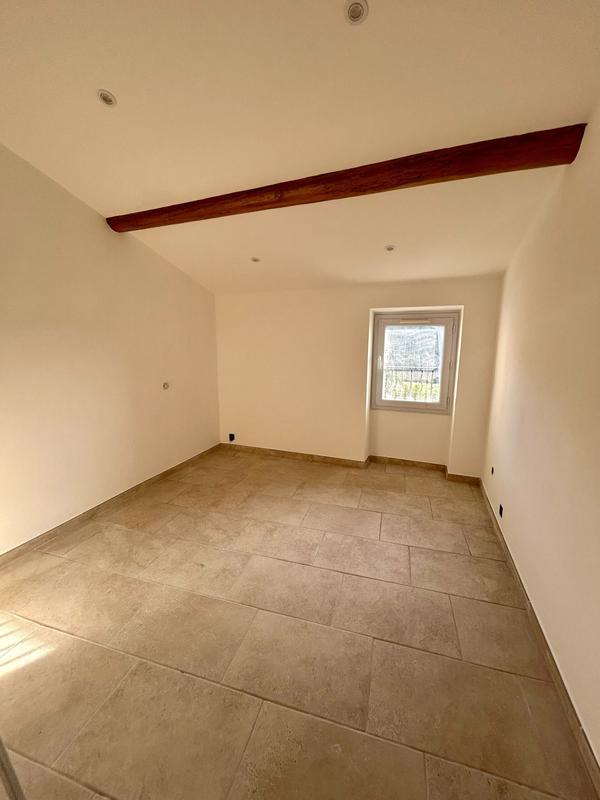 Maison de village - 85 m² - 4 pièces