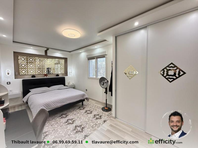 Maison - 135 m² - 5 pièces