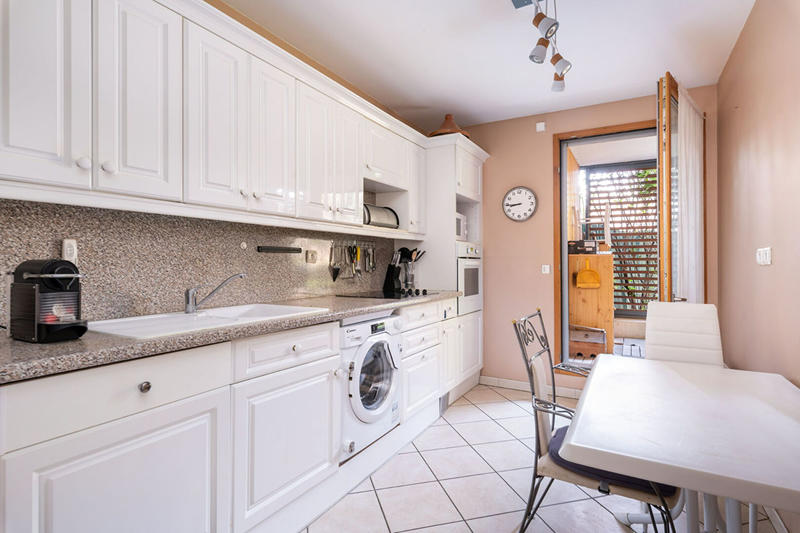 Appartement - 102 m² - 4 pièces