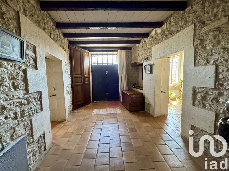 Maison - 240 m² - 7 pièces