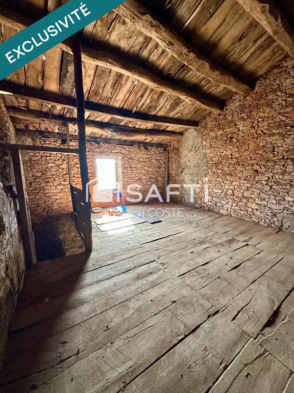 Maison - 140 m² - 1 pièce