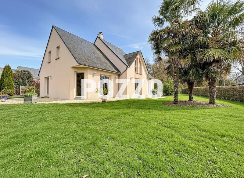 Maison - 177 m² - 6 pièces