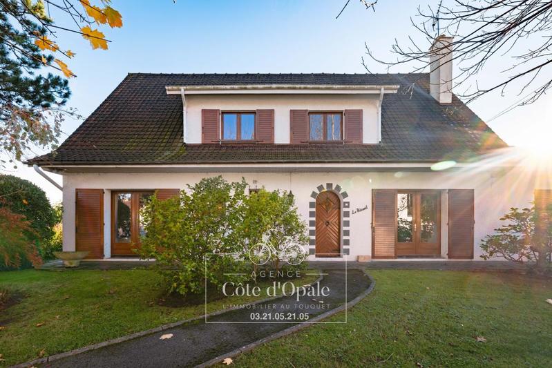 Maison - 180 m² - 7 pièces