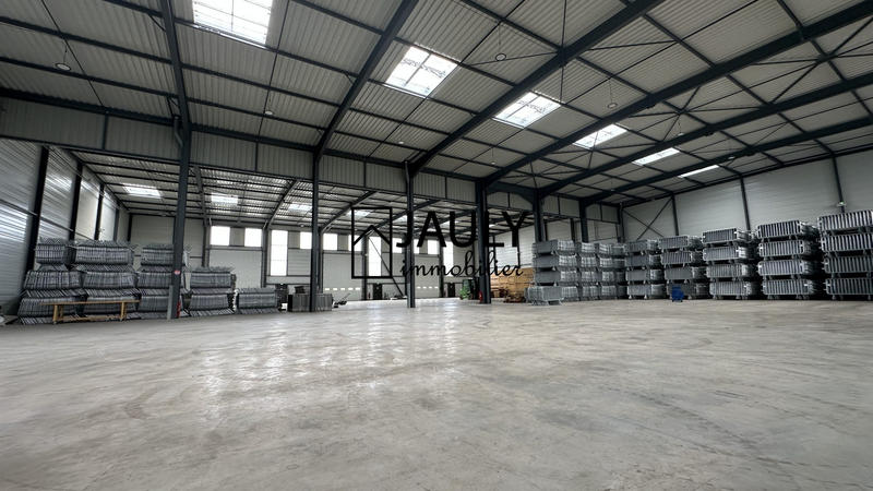Entrepôt - 2 507 m²