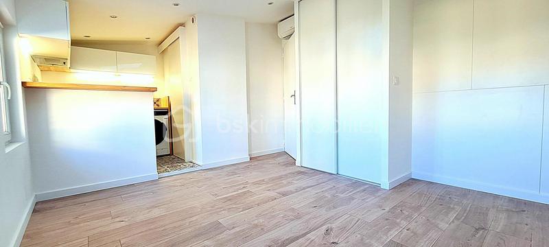 Studio - 17 m² - 1 pièce