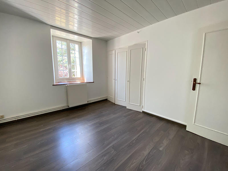 Maison - 186 m² - 8 pièces