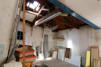 Maison de ville - 272 m² - 6 pièces