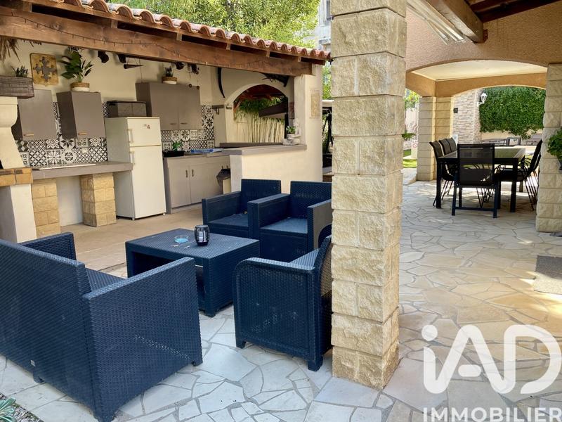 Maison - 156 m² - 6 pièces