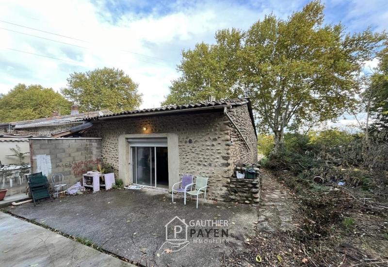 Maison de village - 64 m² - 3 pièces