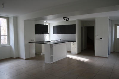 Maison de village - 85 m² - 4 pièces