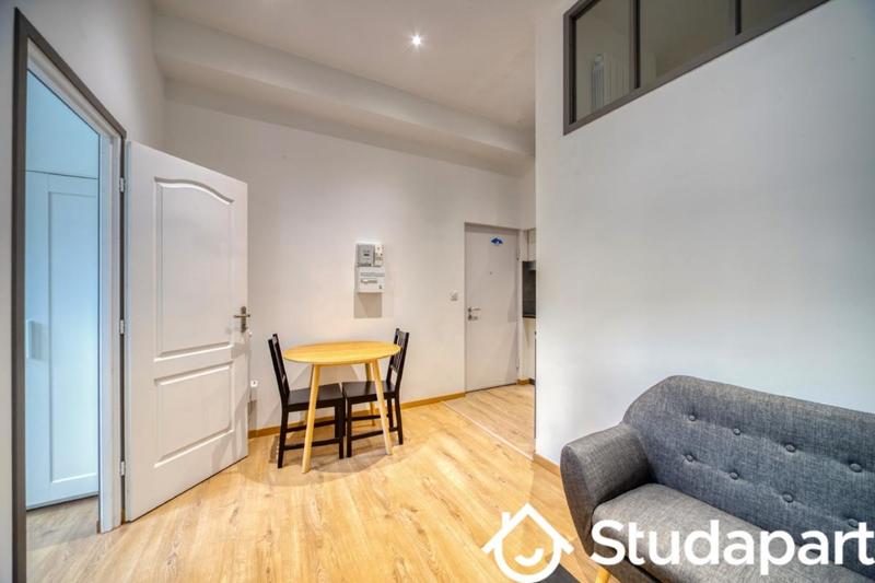 Chambre - 27 m² - 1 pièce