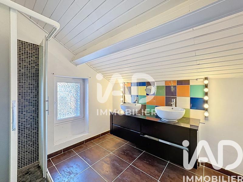 Maison - 170 m² - 8 pièces