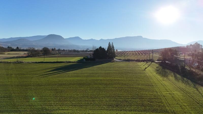 Terrain constructible - 2 105 m²