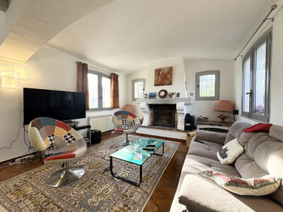 Villa - 365 m² - 11 pièces