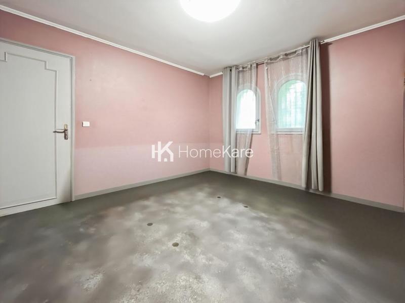 Maison traditionnelle - 180 m² - 6 pièces