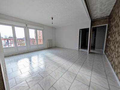 Appartement - 83 m² - 4 pièces