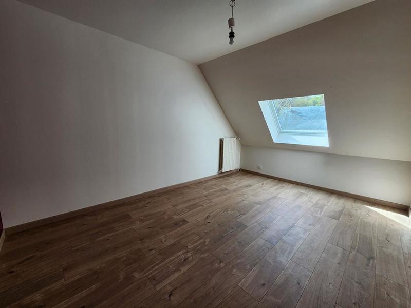 Maison - 98 m² - 5 pièces