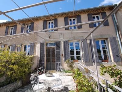 Maison de village - 91 m² - 3 pièces