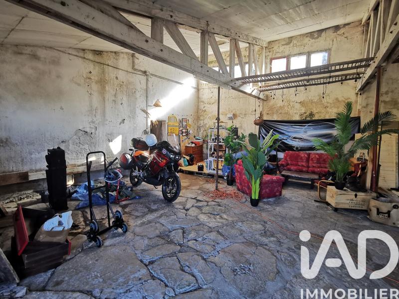 Ferme - 200 m² - 2 pièces