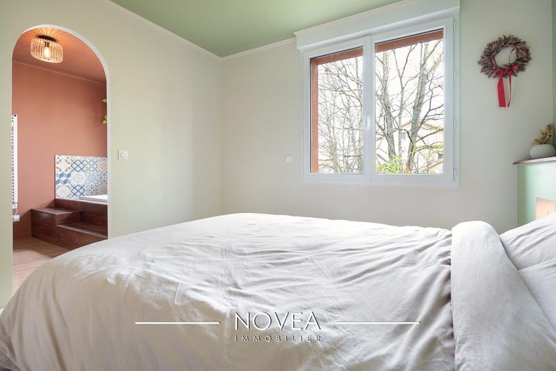 Maison - 122 m² - 4 pièces