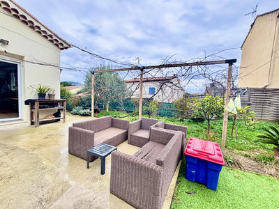 Maison - 185 m² - 6 pièces