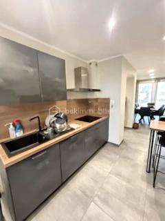 Appartement - 84 m² - 4 pièces