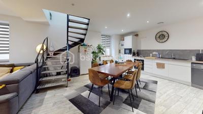 Maison de bourg - 81 m² - 4 pièces