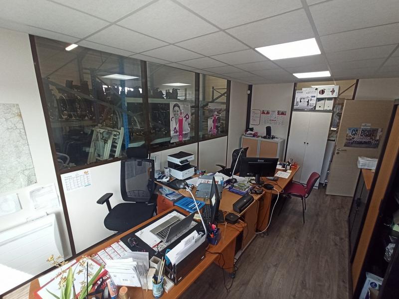 Bureau - 113 m²