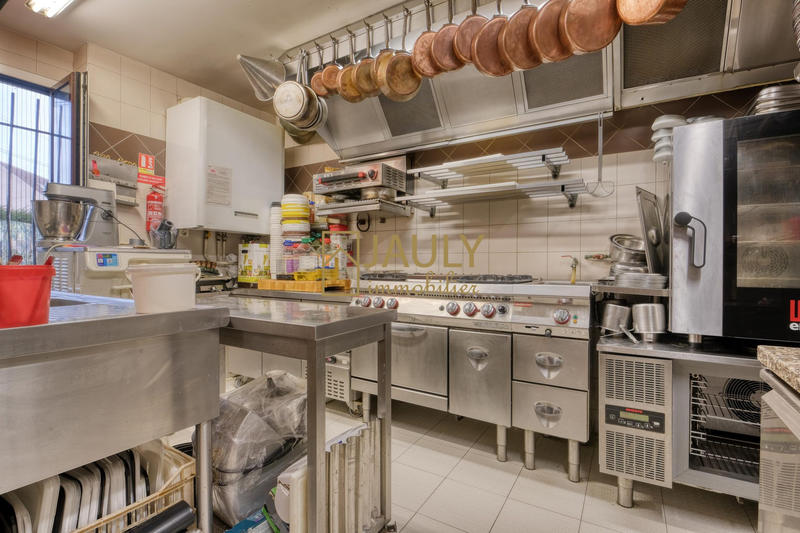 Fonds de commerce - 78 m²