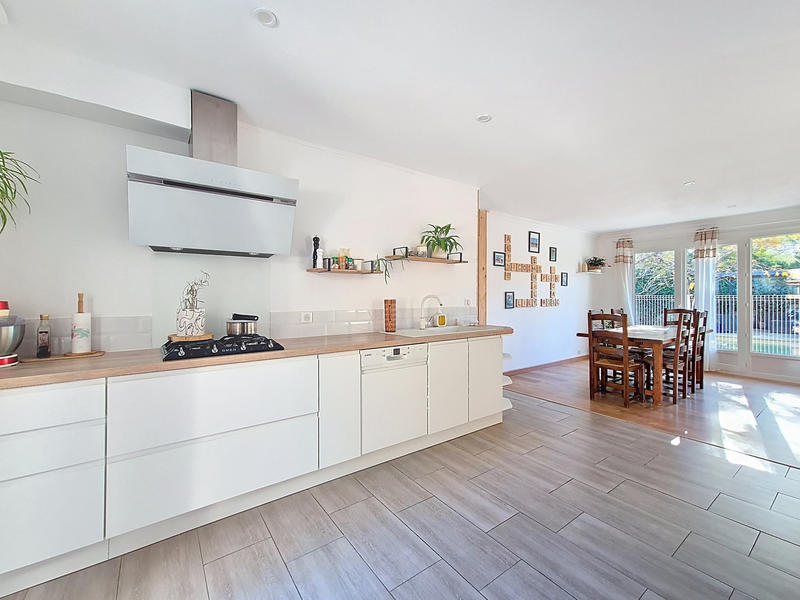 Villa - 149 m² - 6 pièces